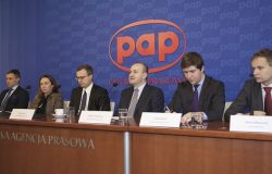 Powodzenie zmian w II i III filarze emerytalnym będzie zależało od szczegółów i współpracy z partnerami - wnioski z dyskusji ekspertów