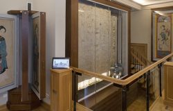 Tkaniny oraz sztuka Dalekiego Wschodu w Galerii Magazynowej, Galeria Magazynowa