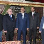 Ambasador Bahrajnu Ahmed Mohamed Al Muharraq oraz radca handlowy Abdulla Abdullatif Al Shaikh Abull wraz z przedstawicielami Warszawskiej Izby Gospodarczej