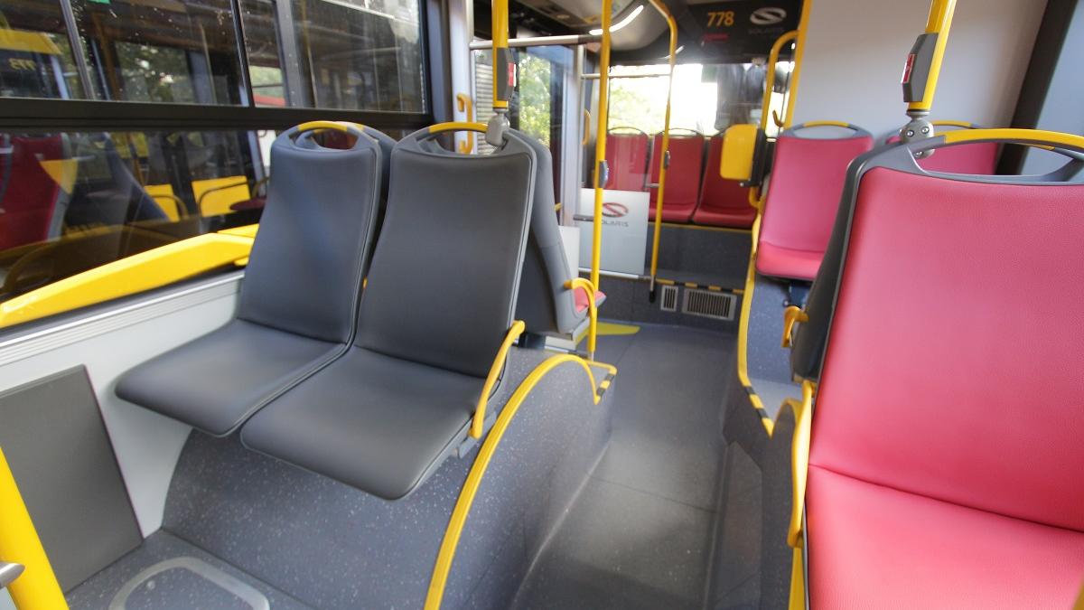 W pojazdach Warszawskiego Transportu Publicznego testowane są nowe siedzenia