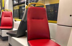 Nowe fotele w warszawskich tramwajach
