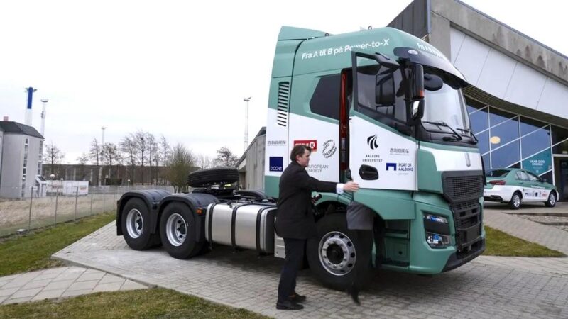 Samochód ciężarowy