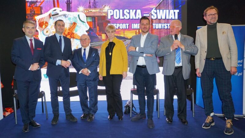 Konferencja "Szanse i wyzwania dla polskiej turystyki"